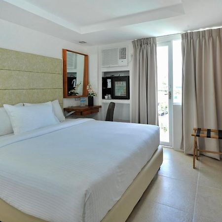 Wellcome Hotel Cebu Exterior foto