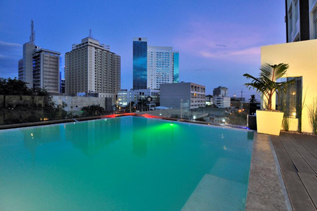 Wellcome Hotel Cebu Exterior foto