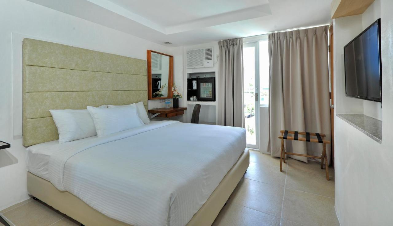 Wellcome Hotel Cebu Exterior foto